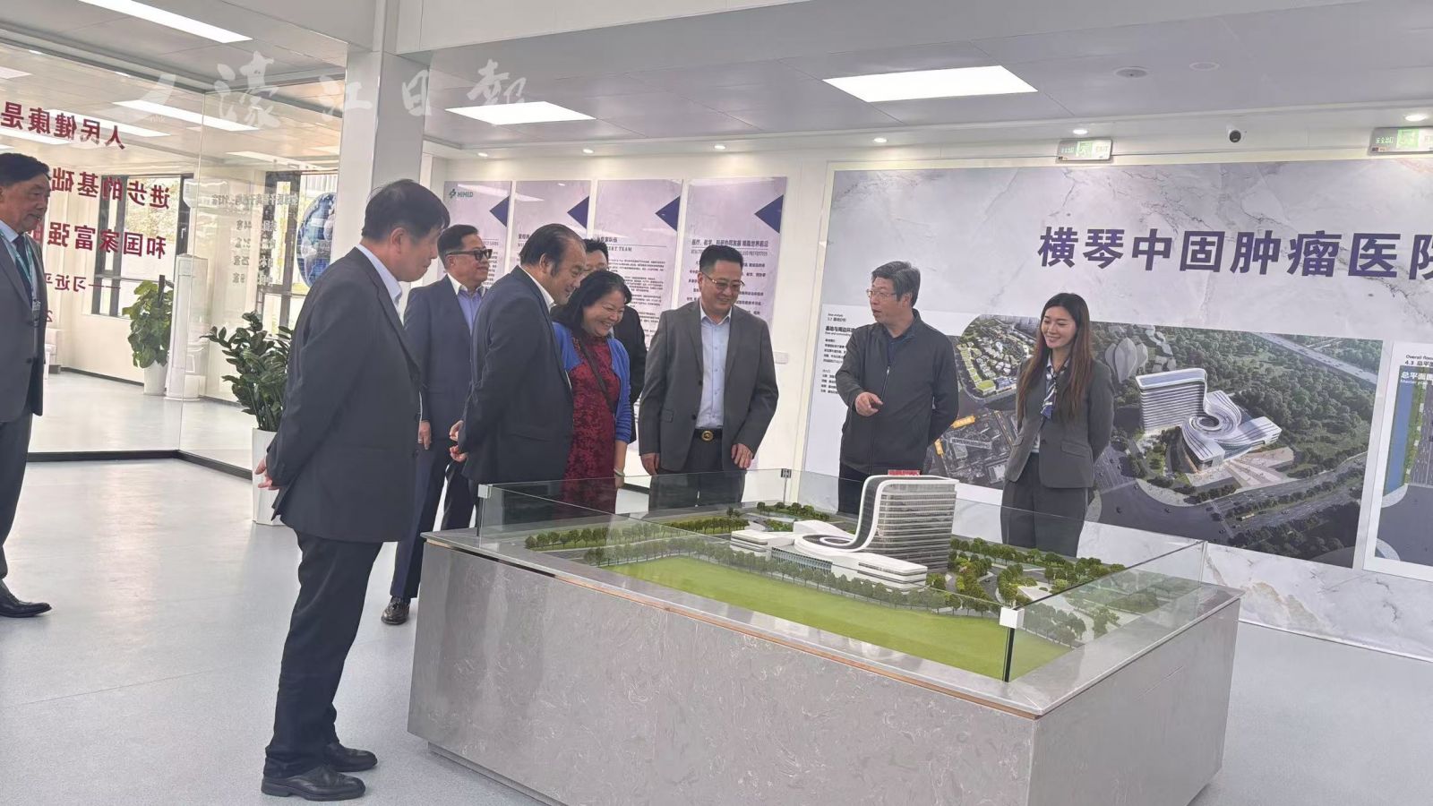 20251106210619_527e5f.jpg 1-25021FRZaQ.jpg